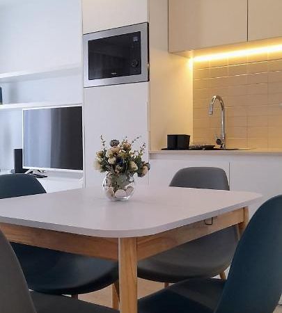 Light Brown Central Apartment Aveiro Extérieur photo