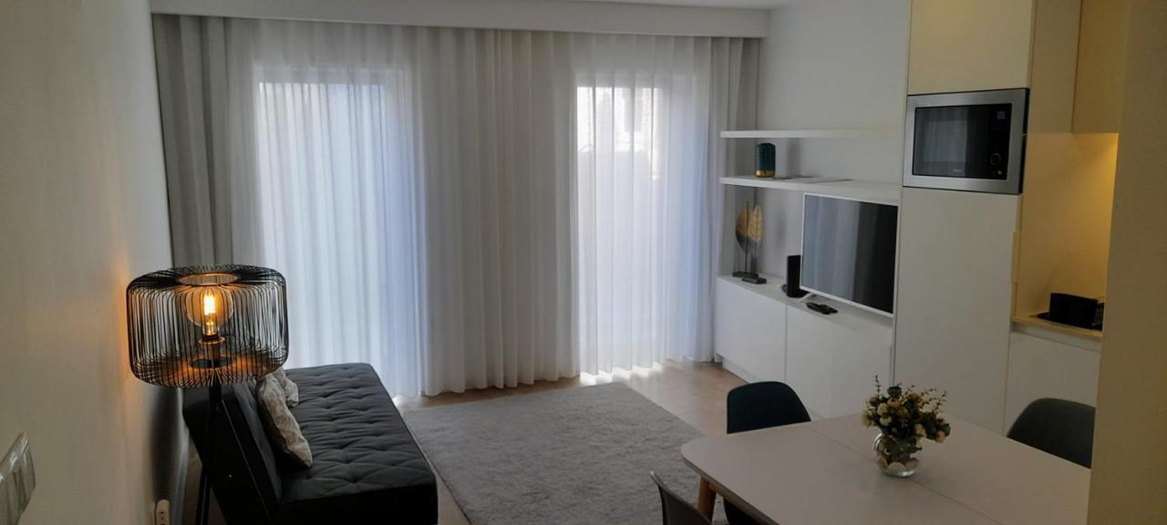 Light Brown Central Apartment Aveiro Extérieur photo